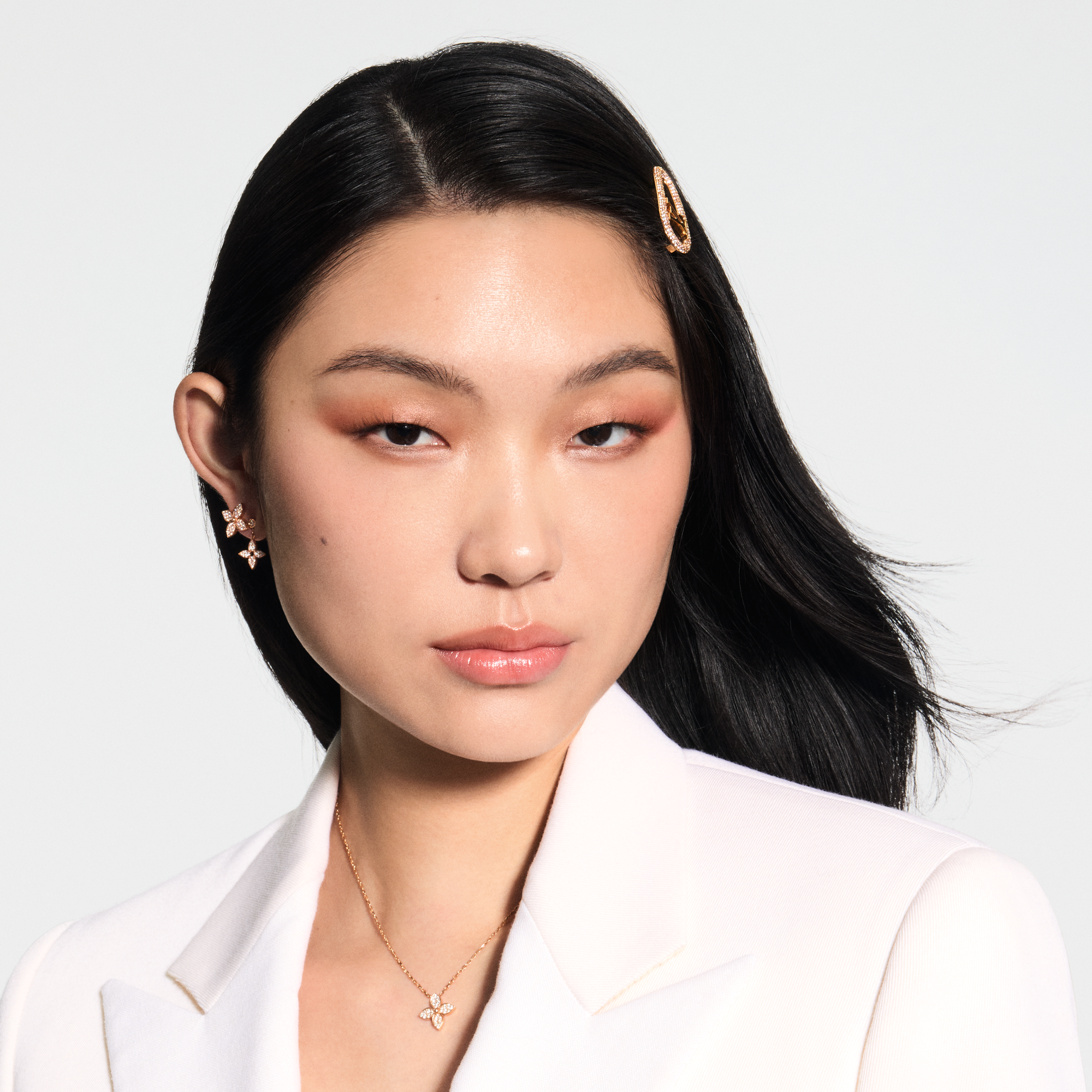 LV Ombres - Paleta de sombras de ojos  Perfumes y Beauty Ojos } | LOUIS VUITTON (Zoom de producto)